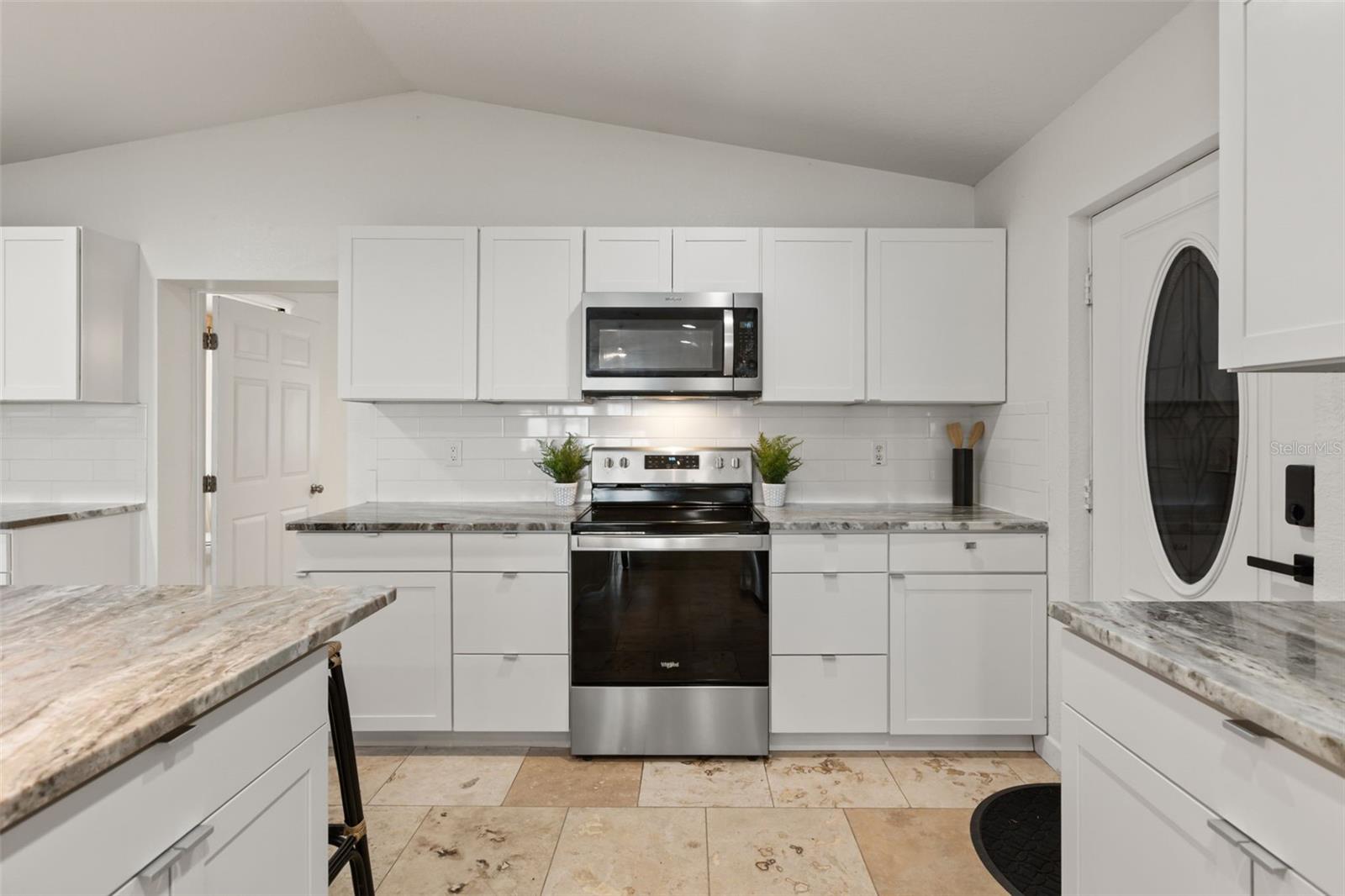 2462 FORT LANE RD, GENEVA, FL, 32732