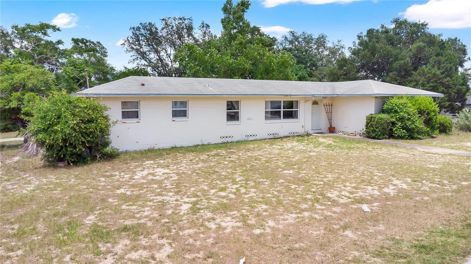 2201 WASHINGTON AVE, EUSTIS, FL, 32726