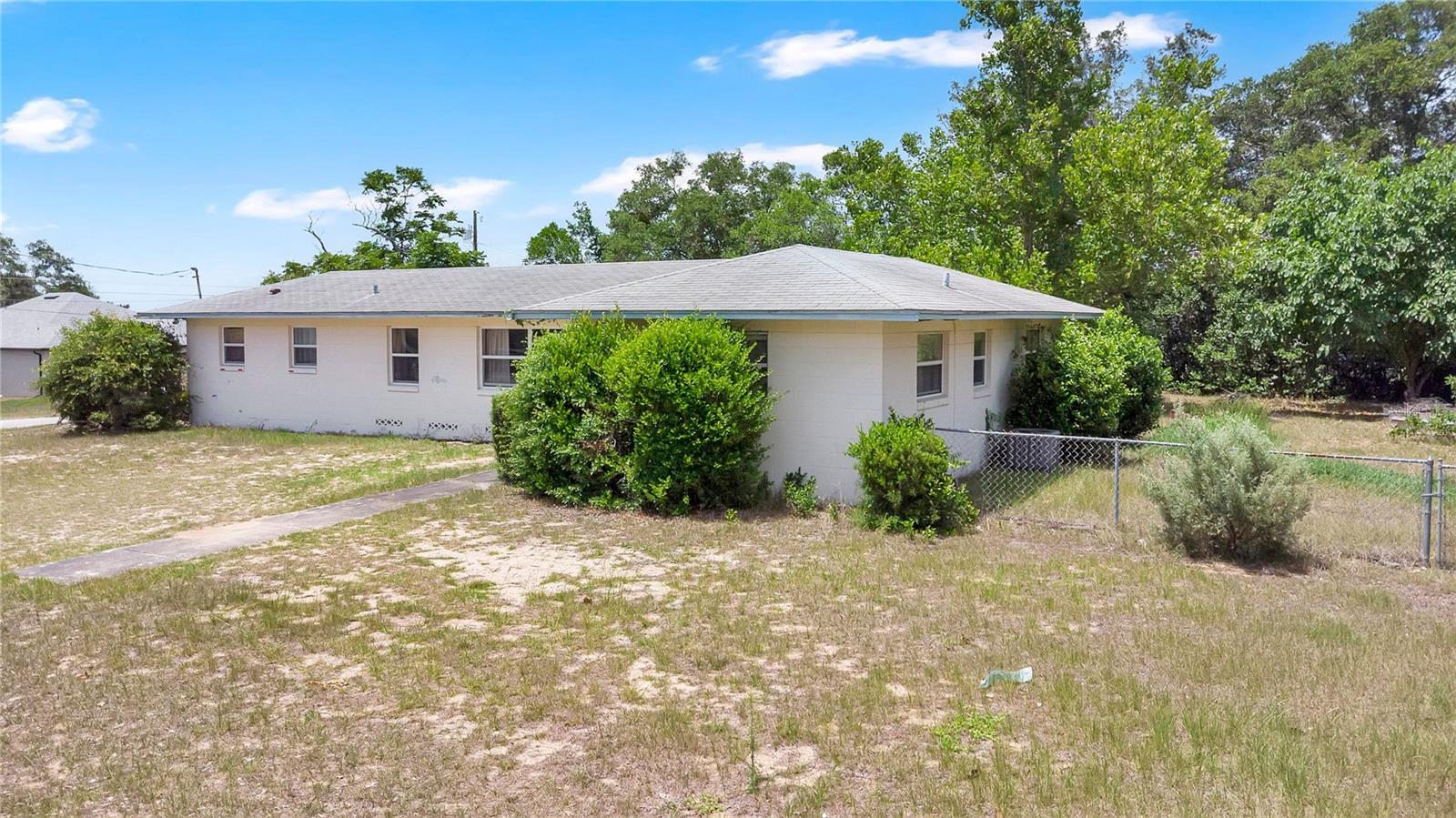 2201 WASHINGTON AVE, EUSTIS, FL, 32726