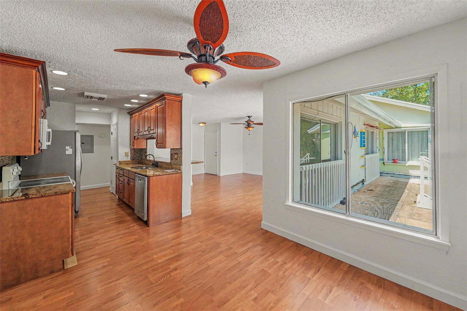 4105 38TH AVE S #75F, ST PETERSBURG, FL, 33711