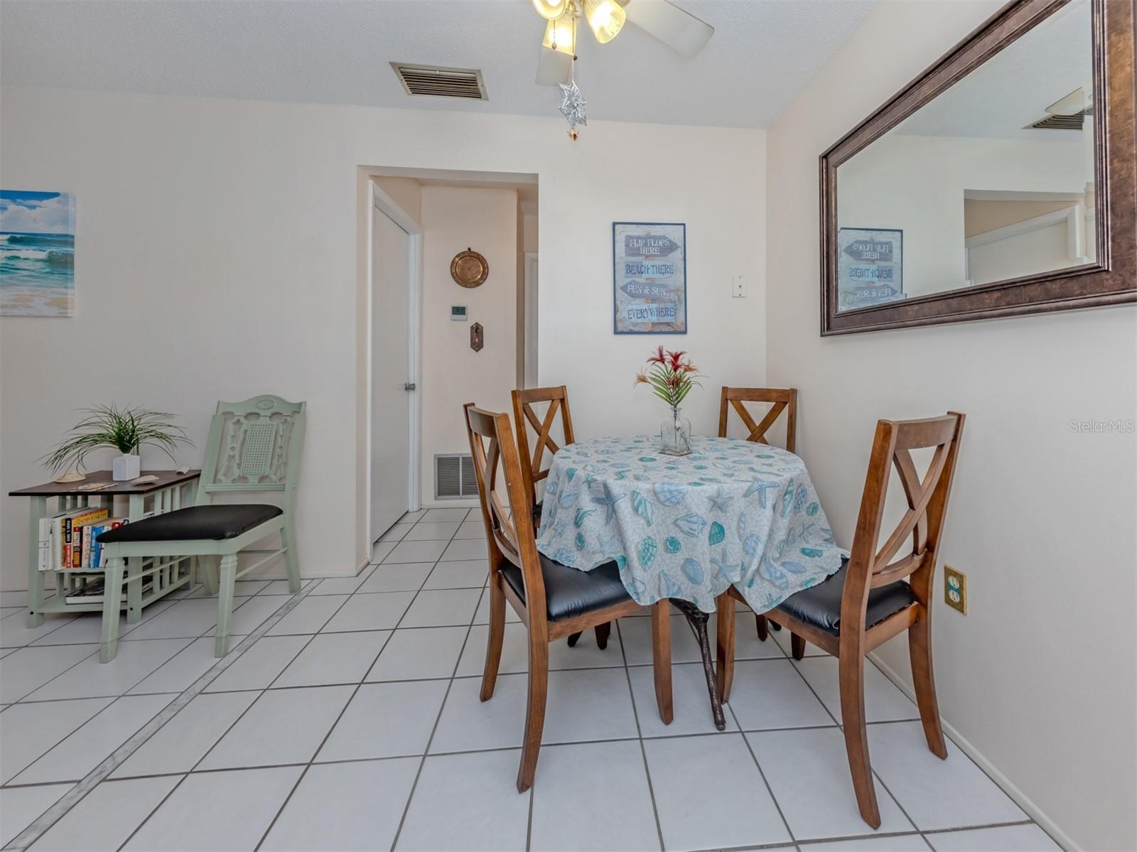 537 MANATEE CT #204, VENICE, FL, 34285