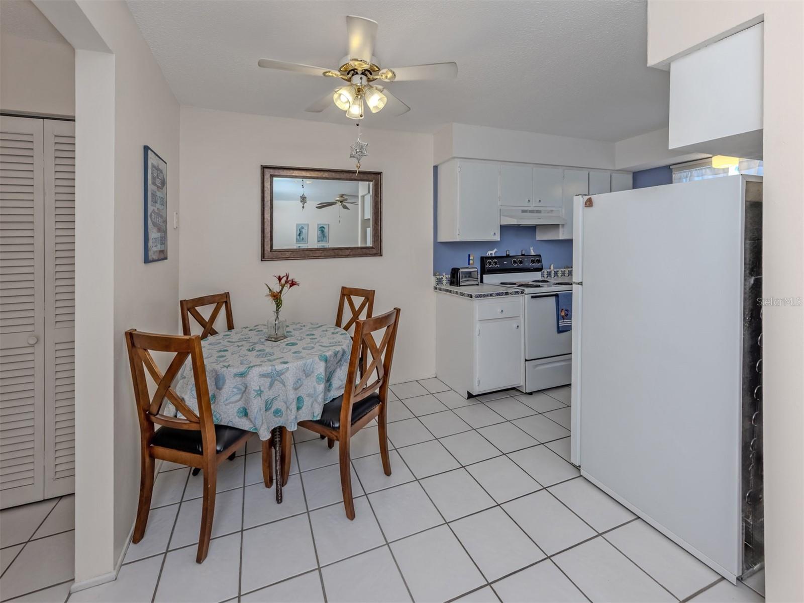 537 MANATEE CT #204, VENICE, FL, 34285