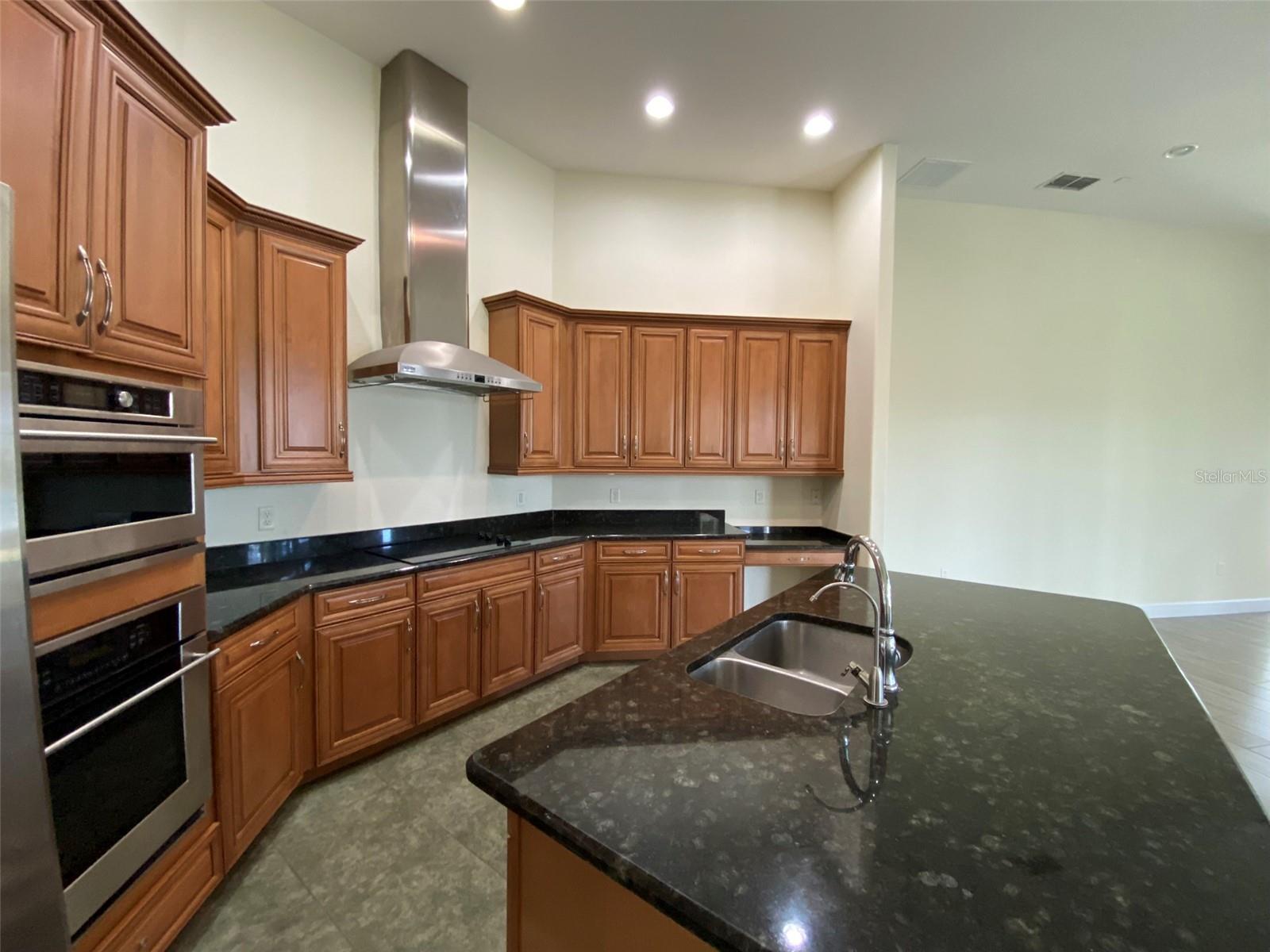 760 HOLLY SPRINGS TER, OVIEDO, FL, 32765
