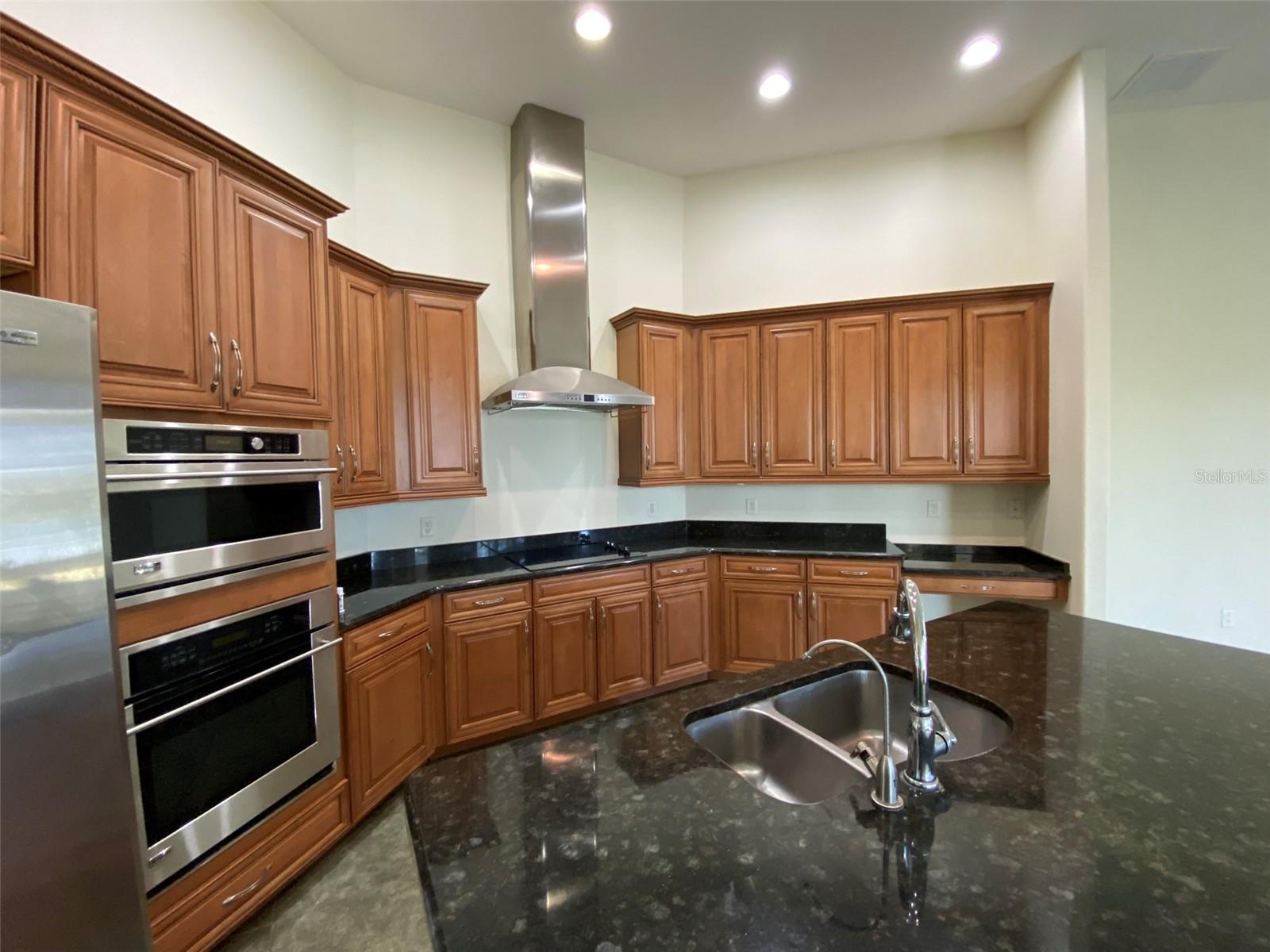 760 HOLLY SPRINGS TER, OVIEDO, FL, 32765