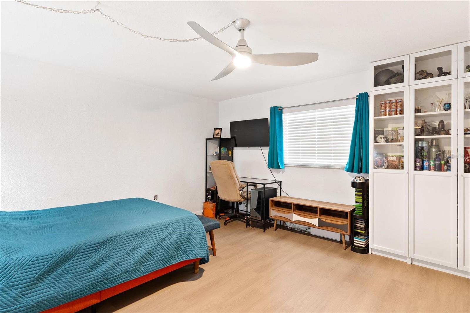 1112 W MAIN ST #C4, LEESBURG, FL, 34748