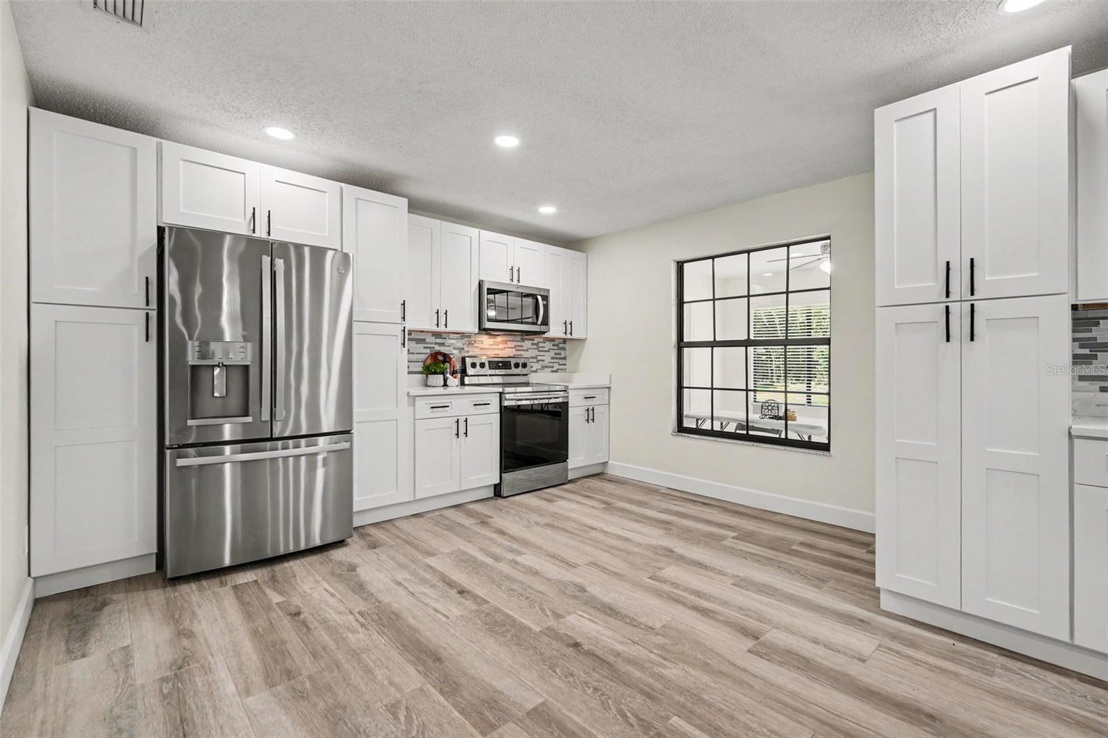 1015 HASTINGS CT, LUTZ, FL, 33548