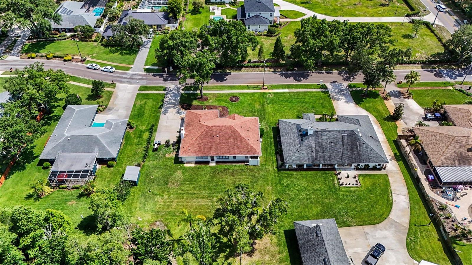 1015 HASTINGS CT, LUTZ, FL, 33548