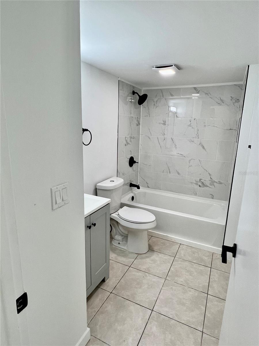 146 BOUNDARY BLVD #B102, ROTONDA WEST, FL, 33947