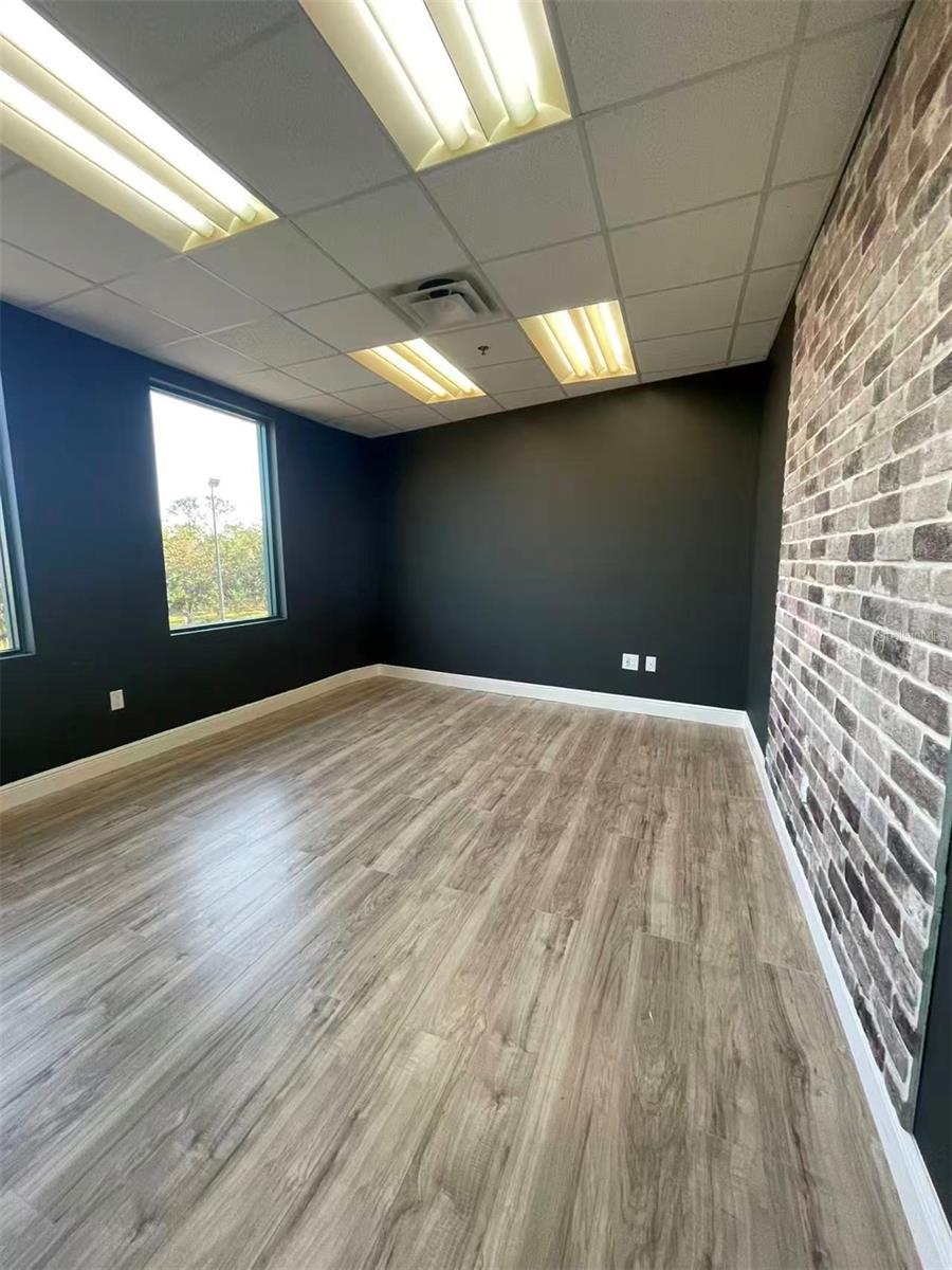 7075 KINGSPOINTE PKWY #9, ORLANDO, FL, 32819