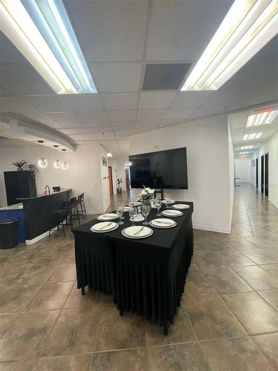 7075 KINGSPOINTE PKWY #9, ORLANDO, FL, 32819