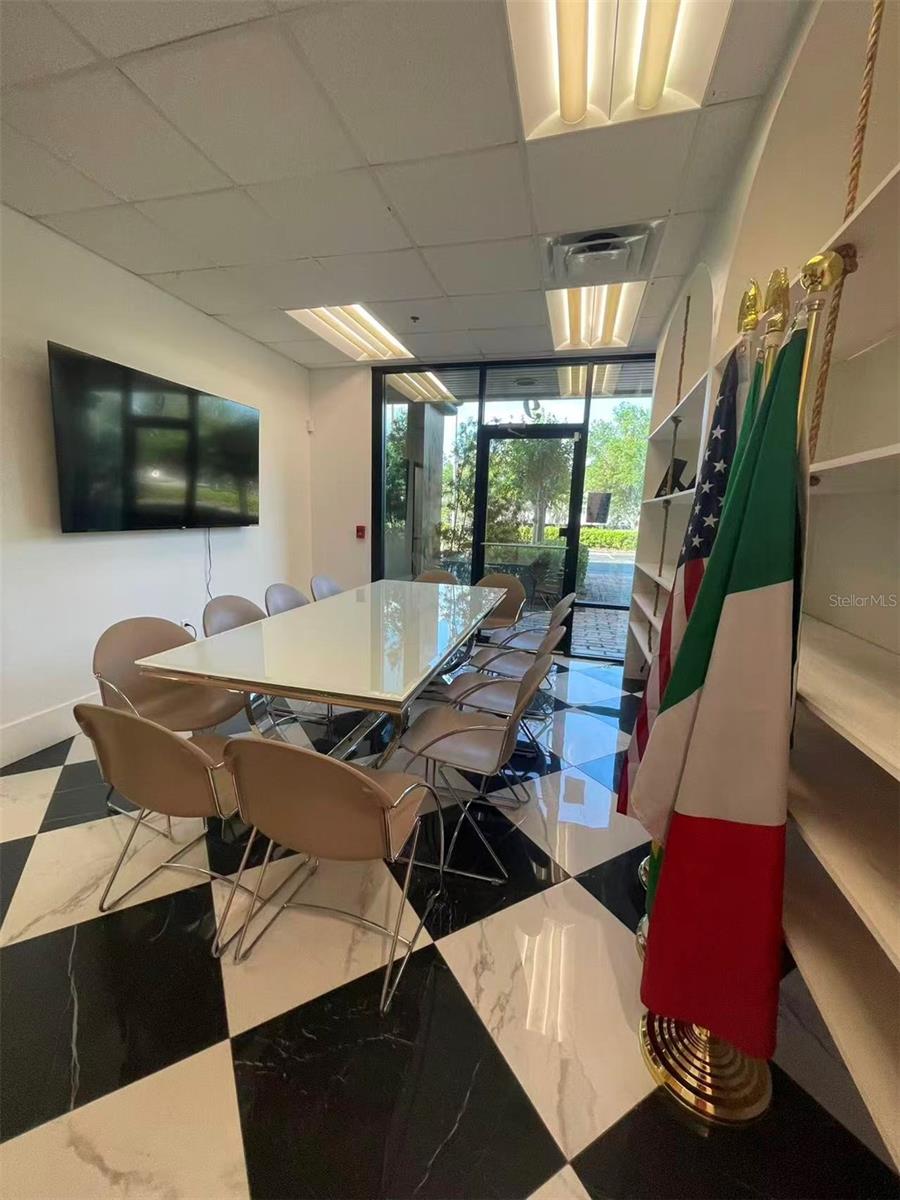 7075 KINGSPOINTE PKWY #9, ORLANDO, FL, 32819