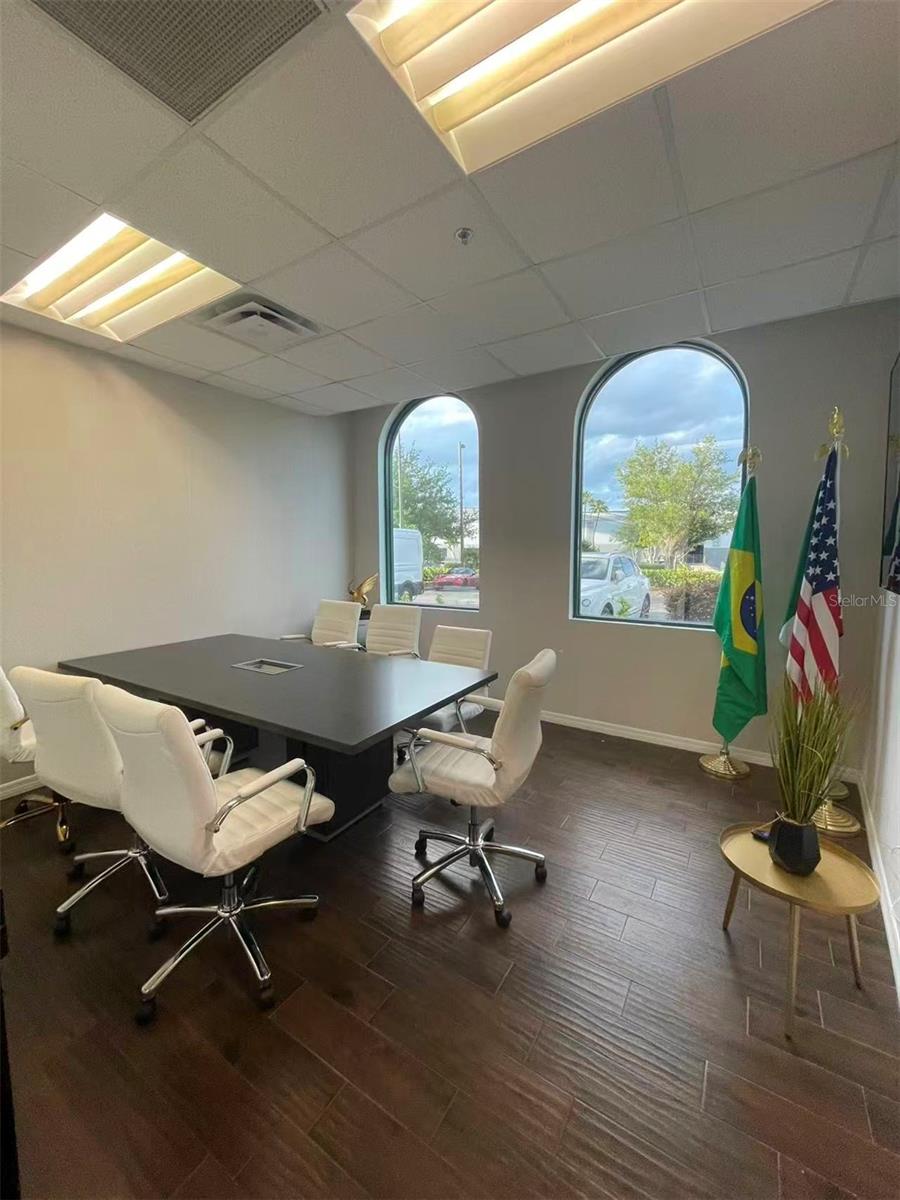 7075 KINGSPOINTE PKWY #9, ORLANDO, FL, 32819
