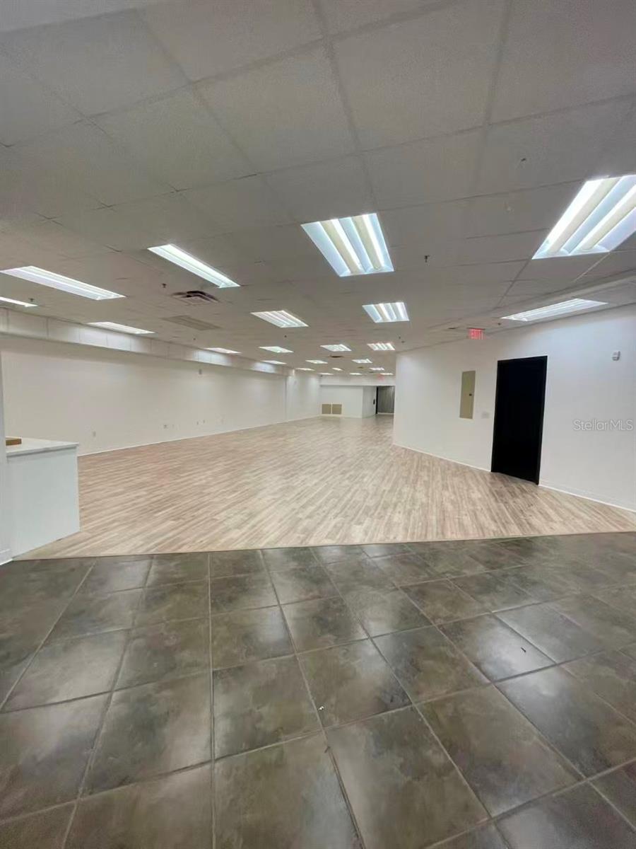 7075 KINGSPOINTE PKWY #9, ORLANDO, FL, 32819