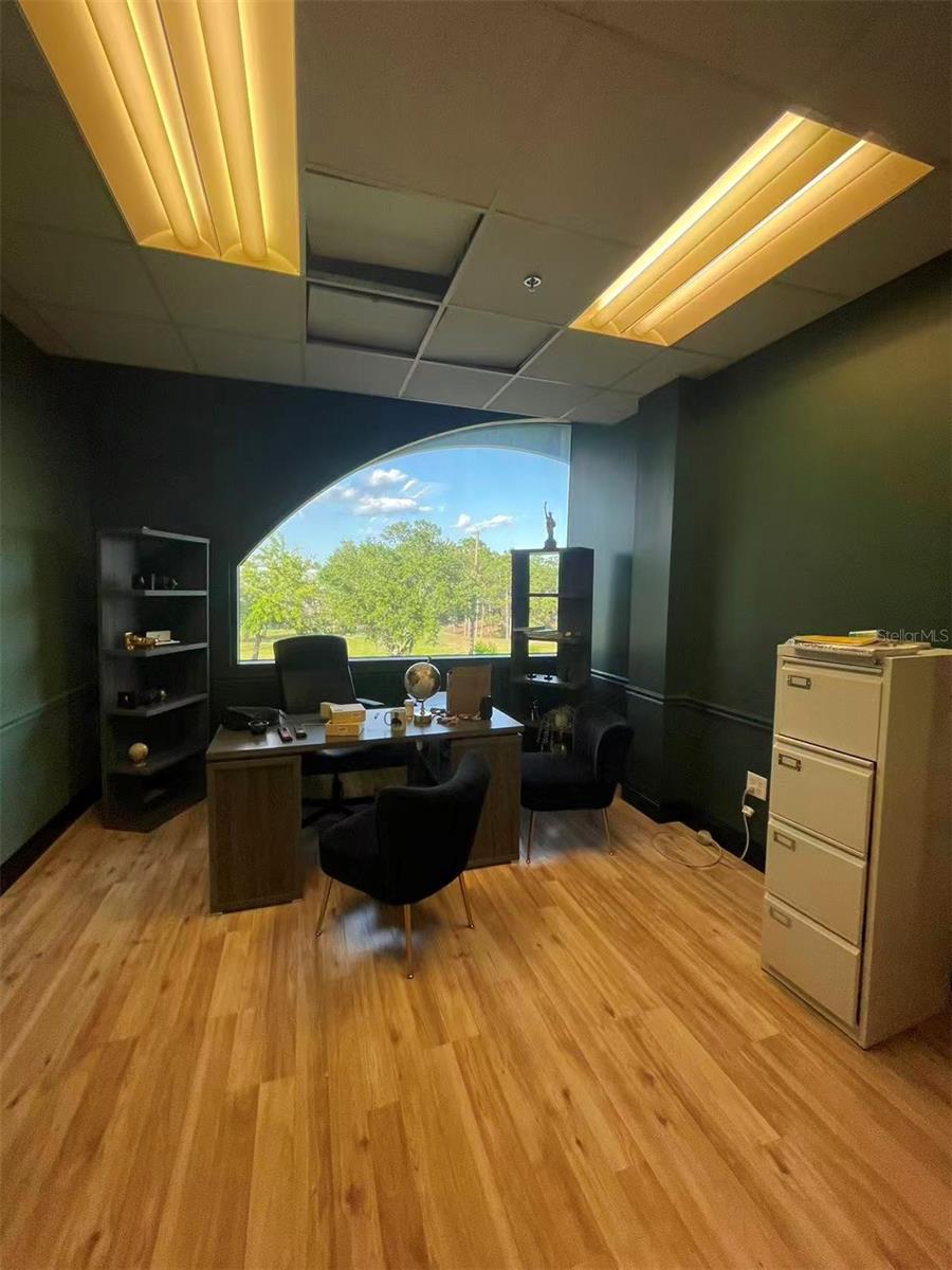 7075 KINGSPOINTE PKWY #9, ORLANDO, FL, 32819