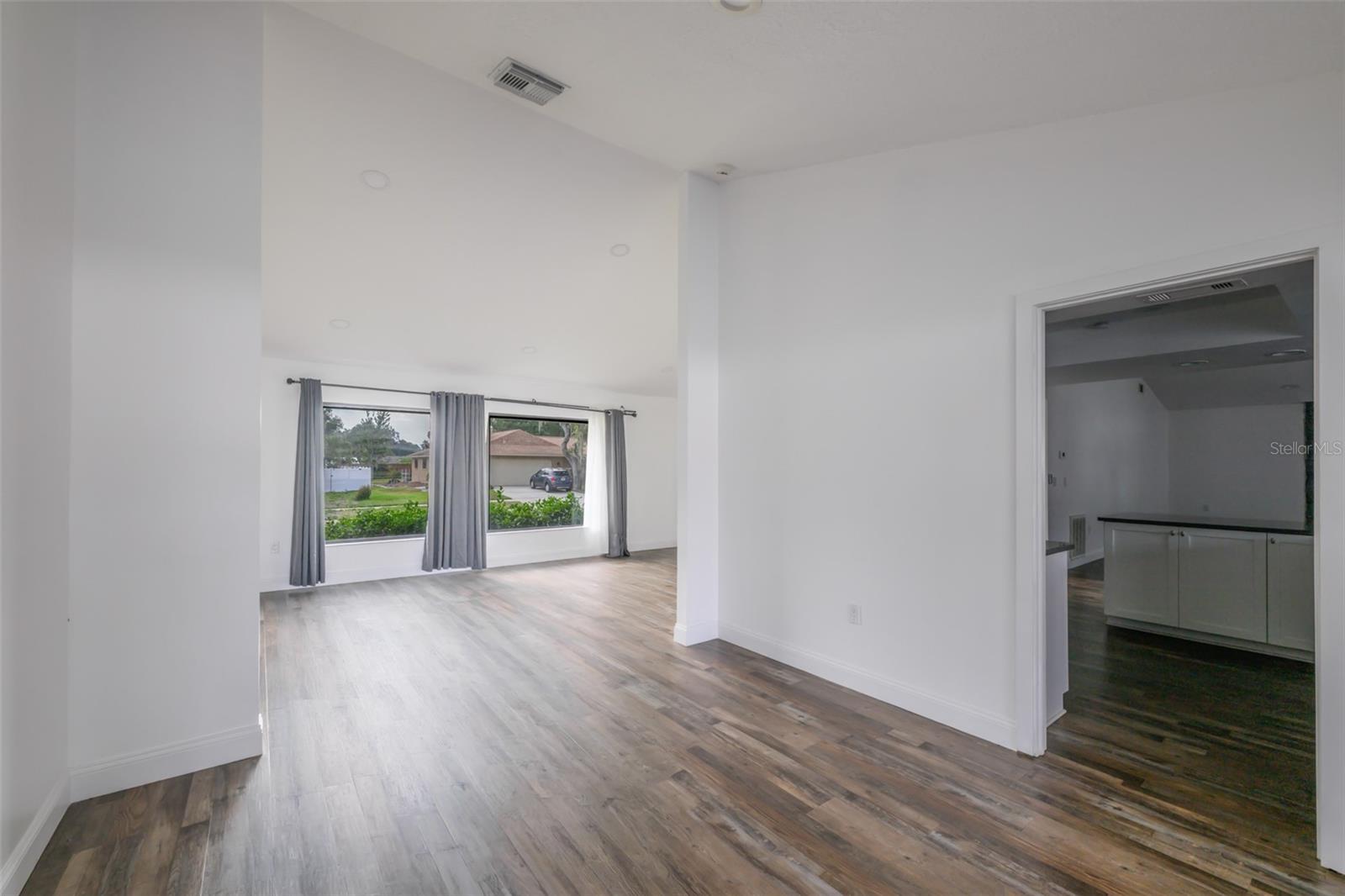 2701 HERNDON ST, VALRICO, FL, 33596