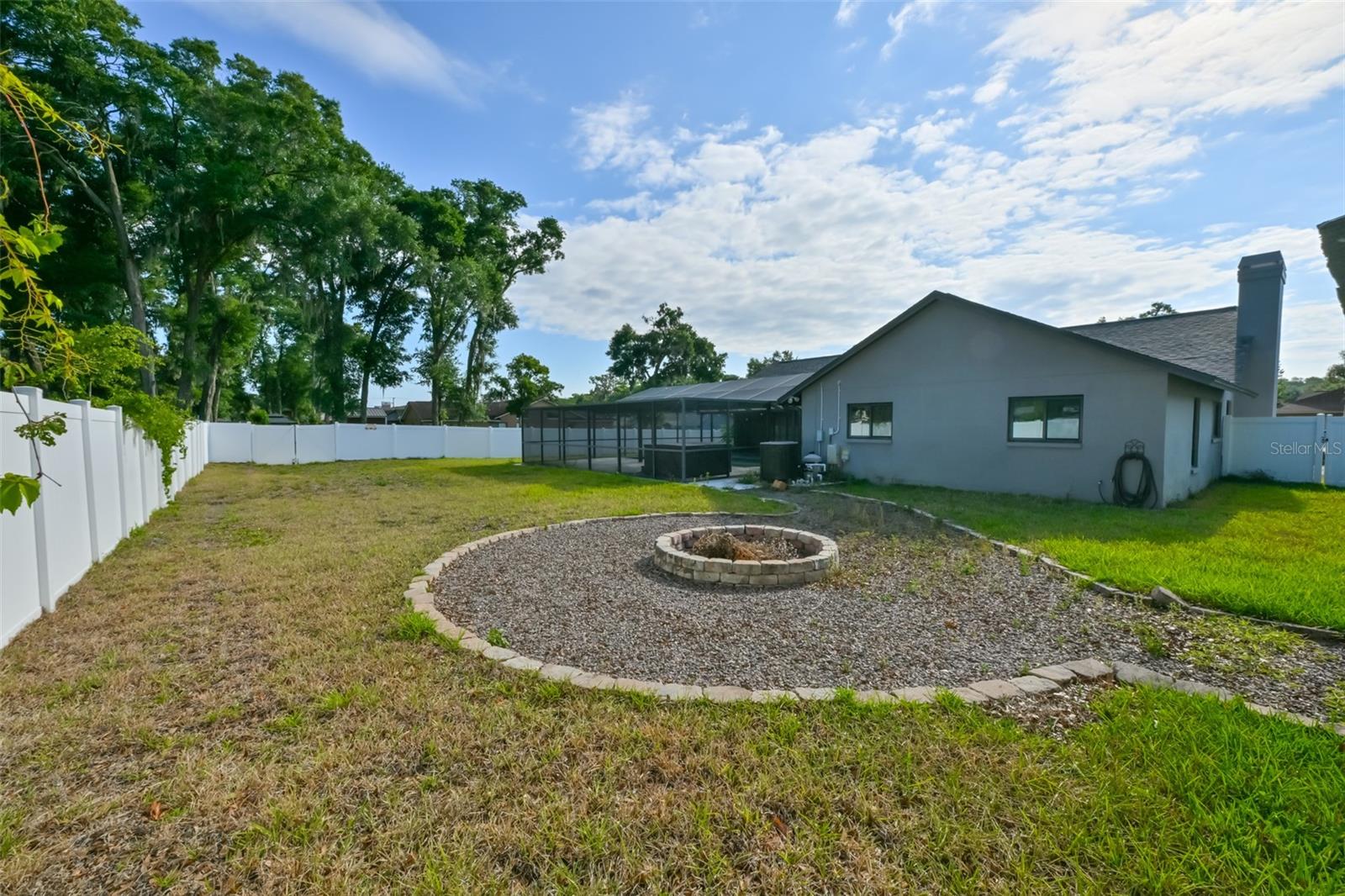 2701 HERNDON ST, VALRICO, FL, 33596
