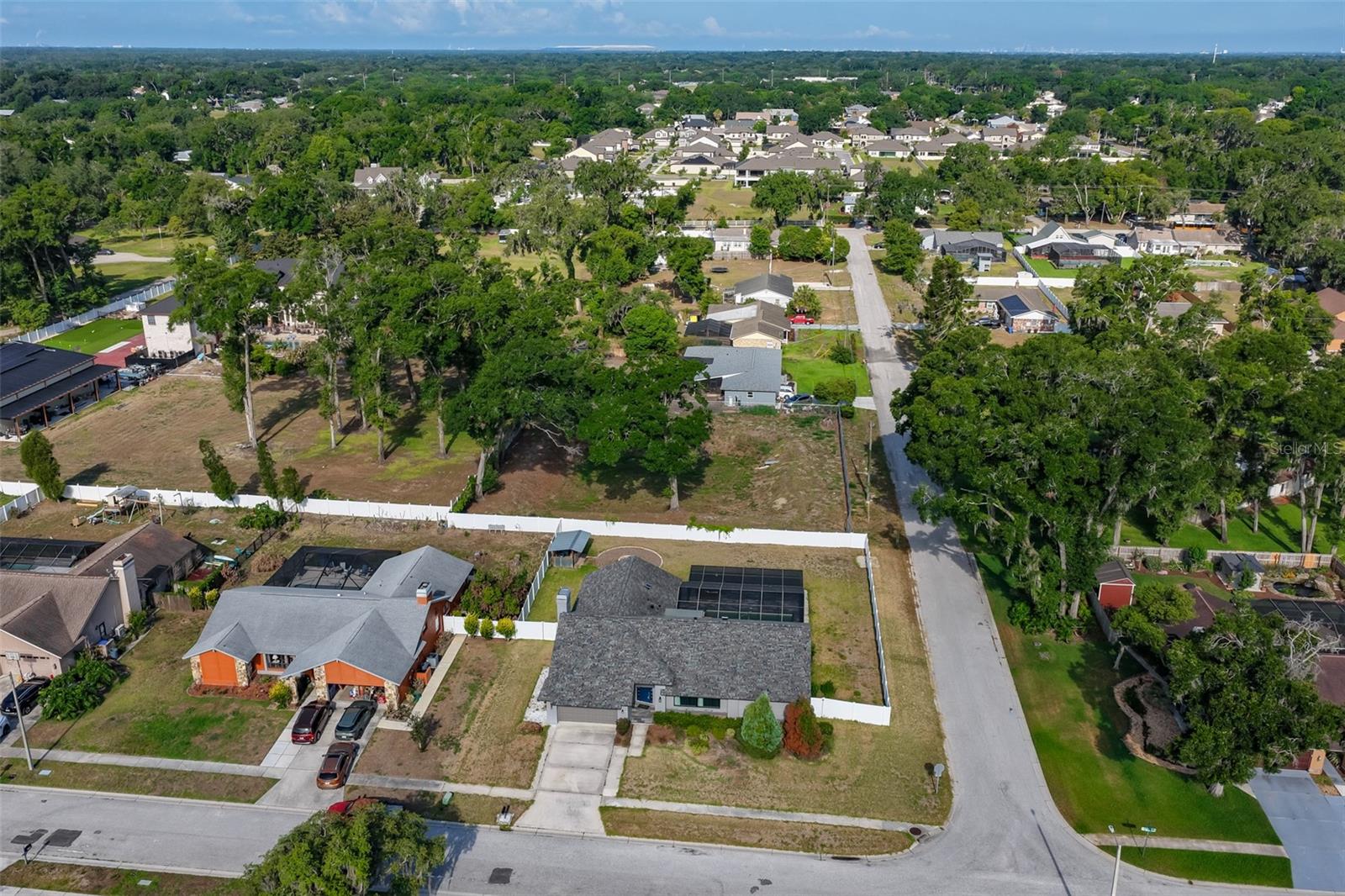 2701 HERNDON ST, VALRICO, FL, 33596