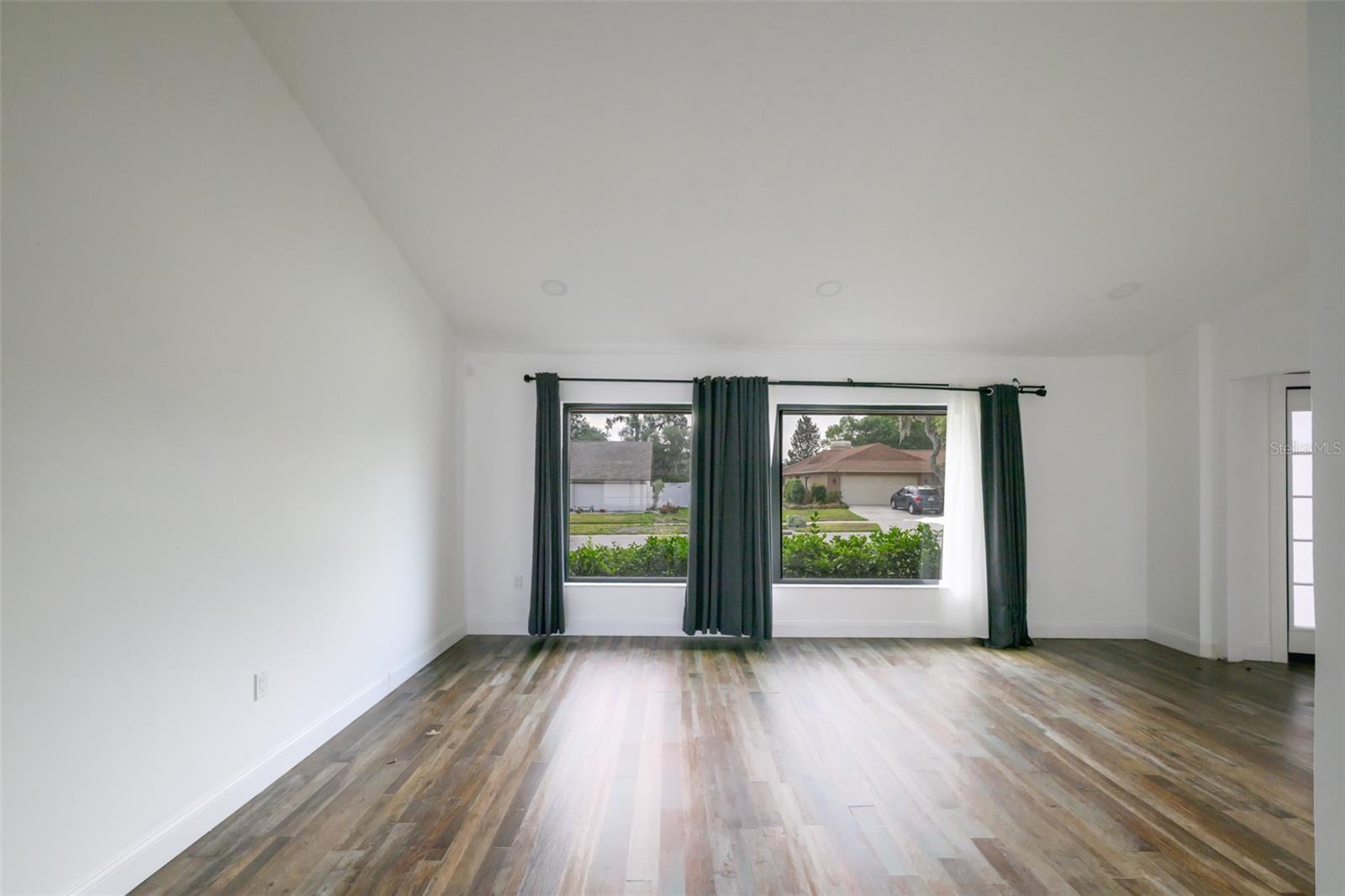 2701 HERNDON ST, VALRICO, FL, 33596