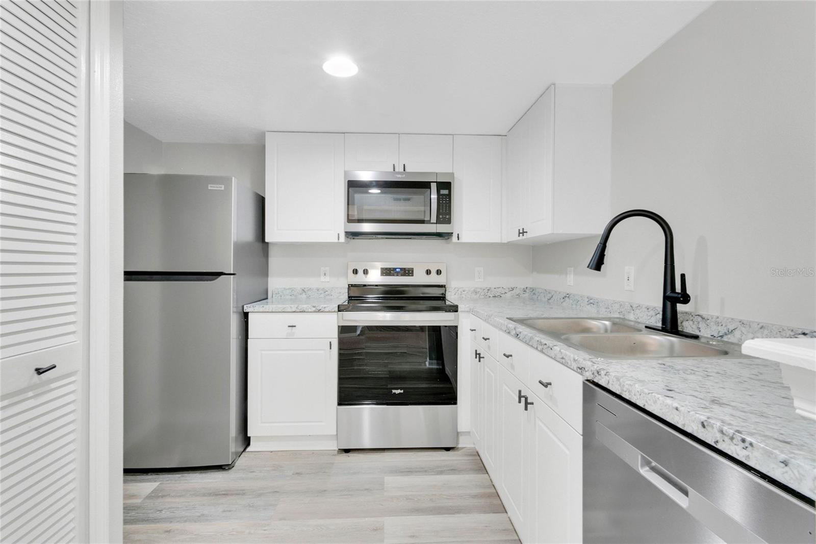 8810 GRAND PALMS CIR #A, KISSIMMEE, FL, 34747