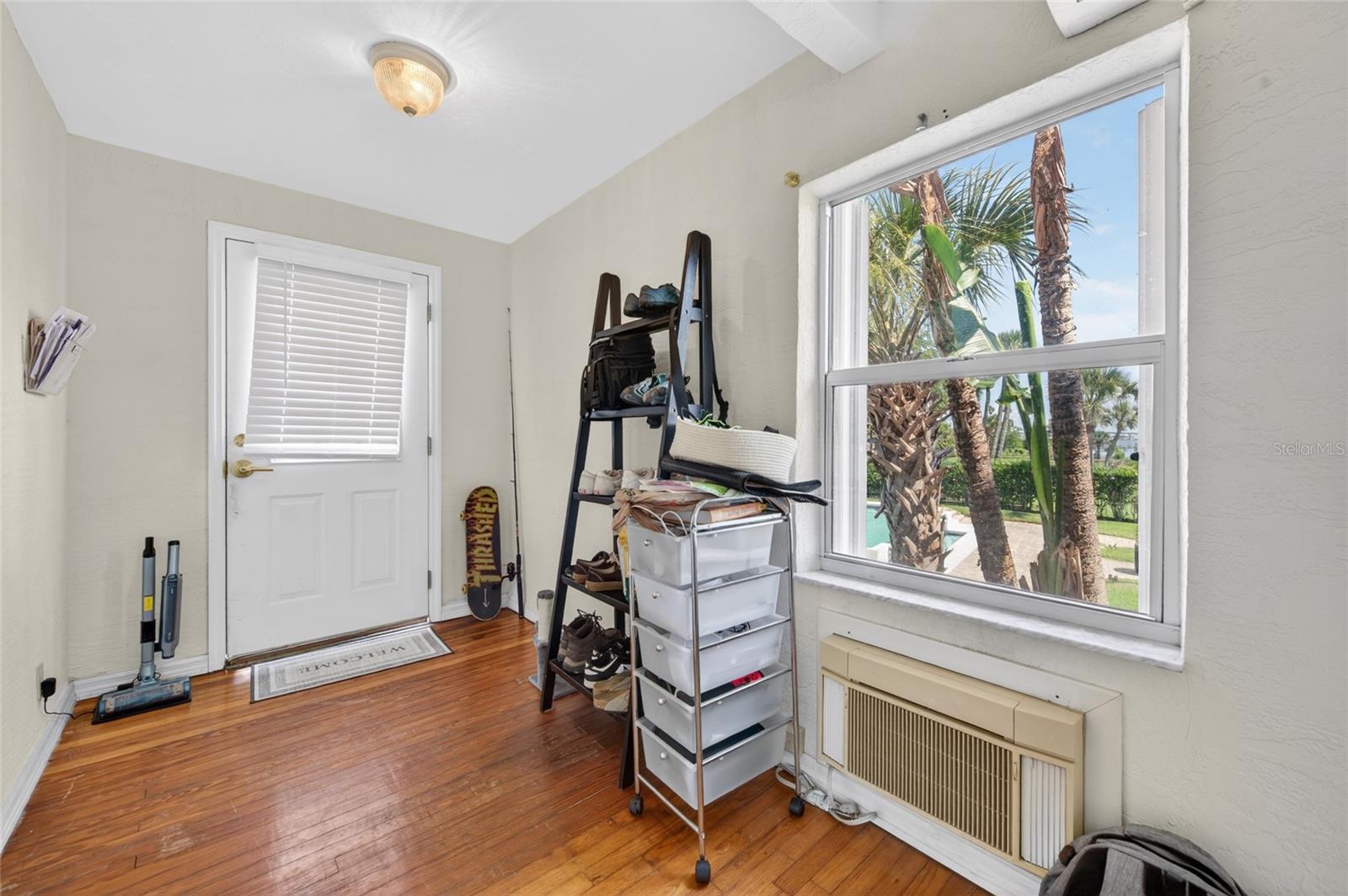 1209 N HALIFAX AVE, DAYTONA BEACH, FL, 32118