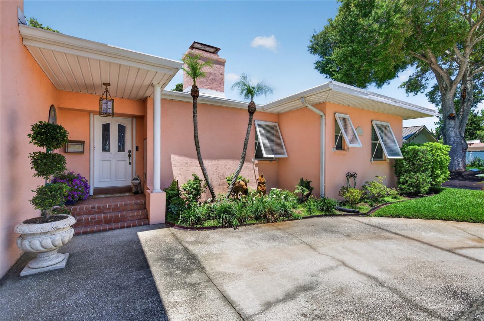 1209 N HALIFAX AVE, DAYTONA BEACH, FL, 32118