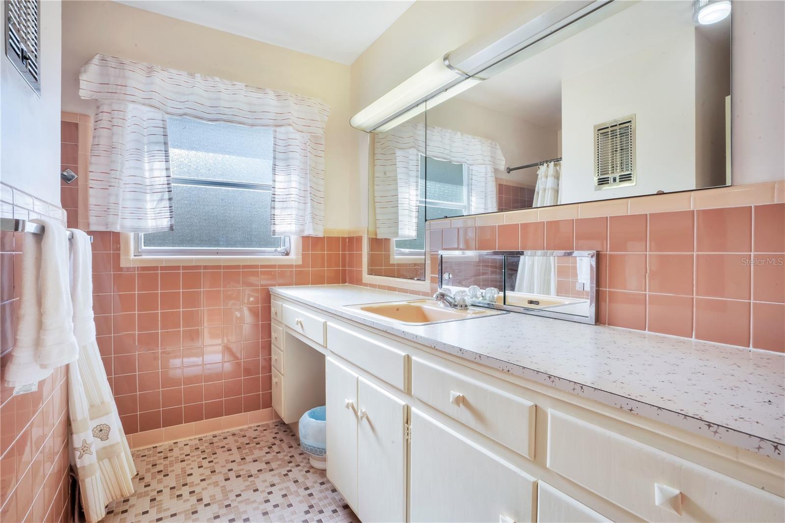 3640 BELMONTE DR, INDIAN LAKE ESTATES, FL, 33855