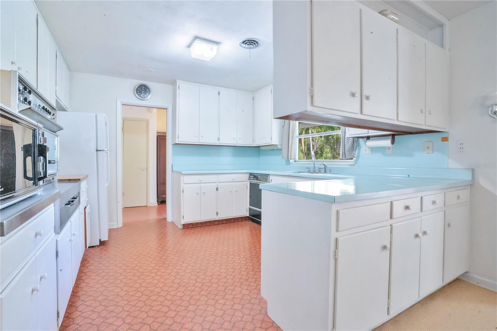 3640 BELMONTE DR, INDIAN LAKE ESTATES, FL, 33855