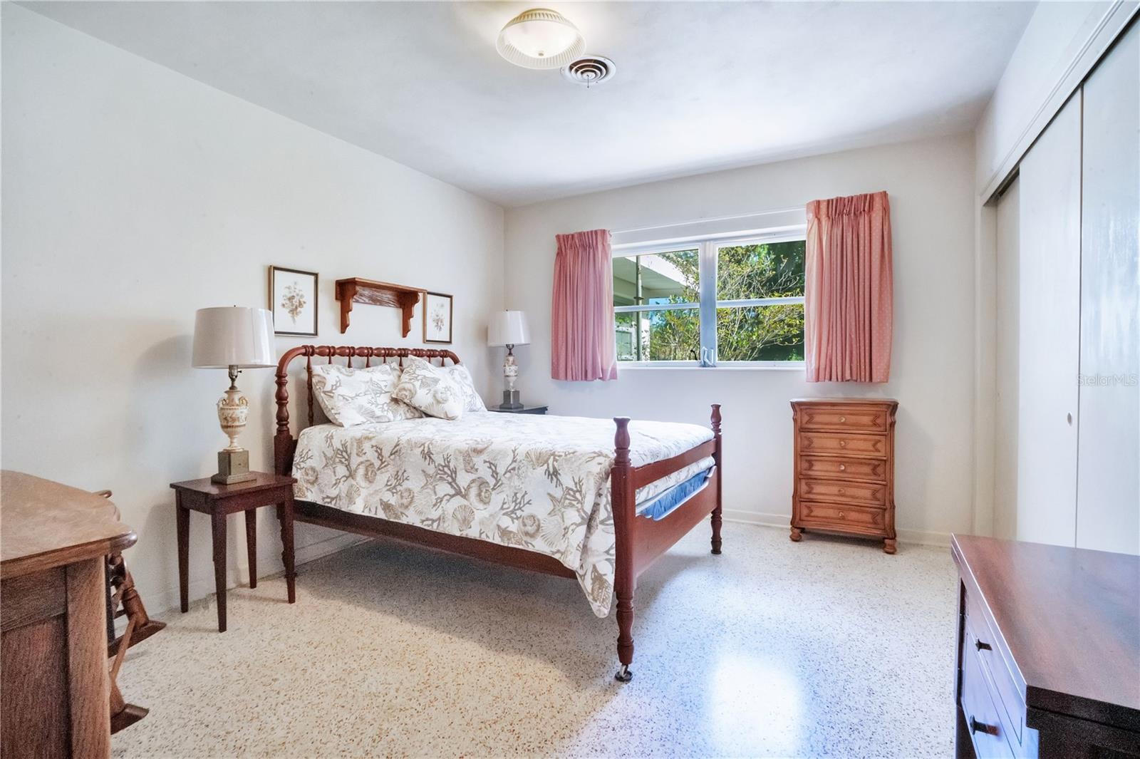 3640 BELMONTE DR, INDIAN LAKE ESTATES, FL, 33855