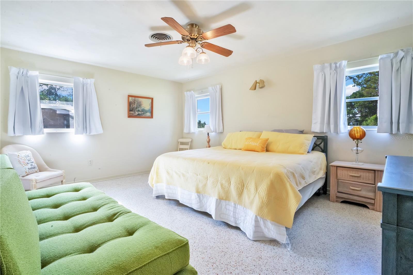 3640 BELMONTE DR, INDIAN LAKE ESTATES, FL, 33855