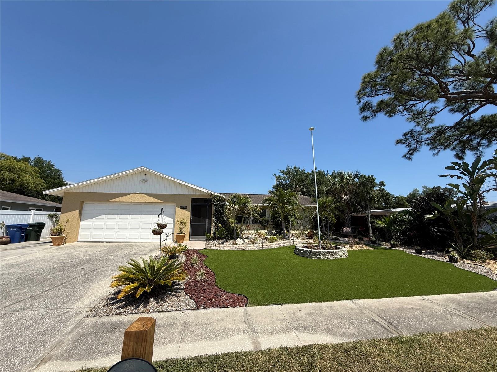2729 NODOSA DRIVE, SARASOTA, FL, 34232