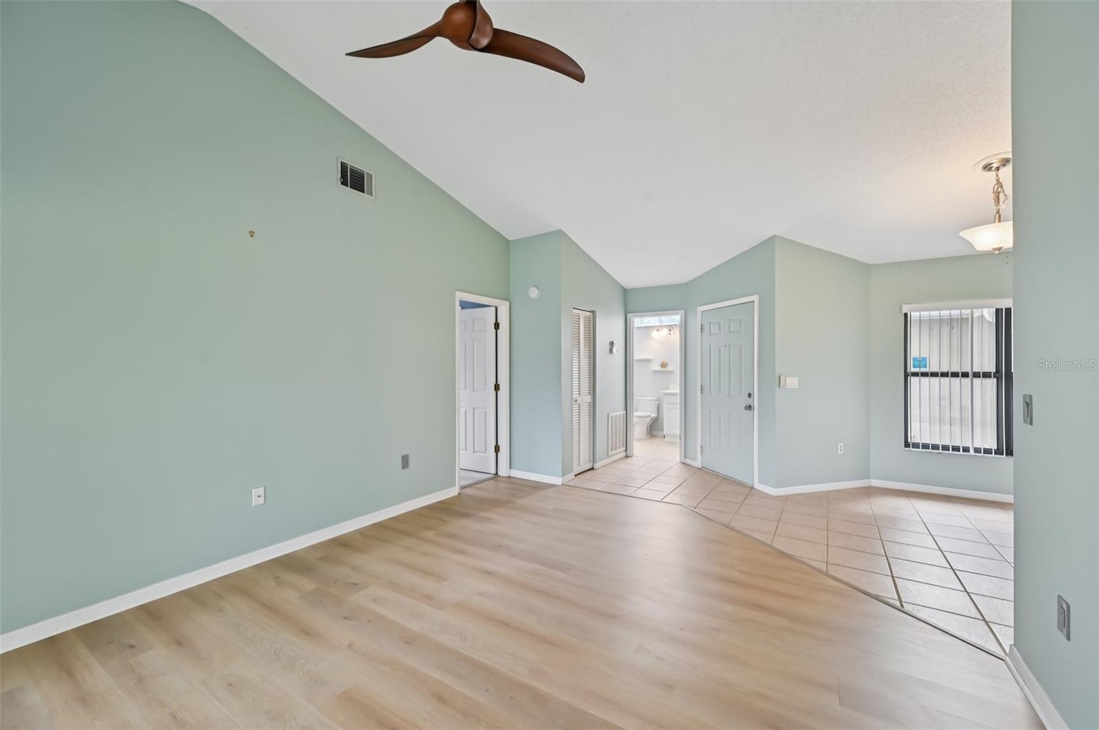 227 SOUTHAMPTON DR #289, VENICE, FL, 34293