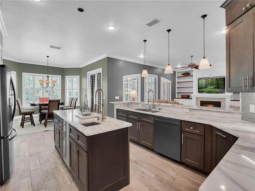 2660 WINNEMISSETT OAKS DR, DELAND, FL, 32724