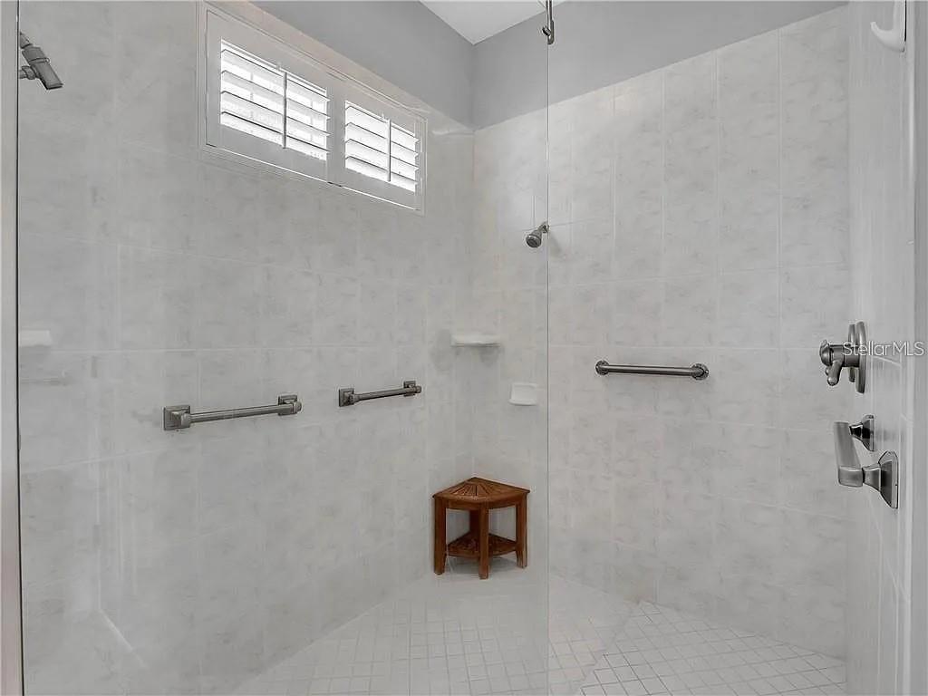 2660 WINNEMISSETT OAKS DR, DELAND, FL, 32724