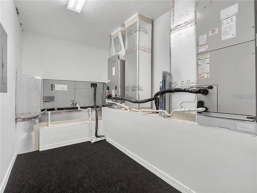 2660 WINNEMISSETT OAKS DR, DELAND, FL, 32724