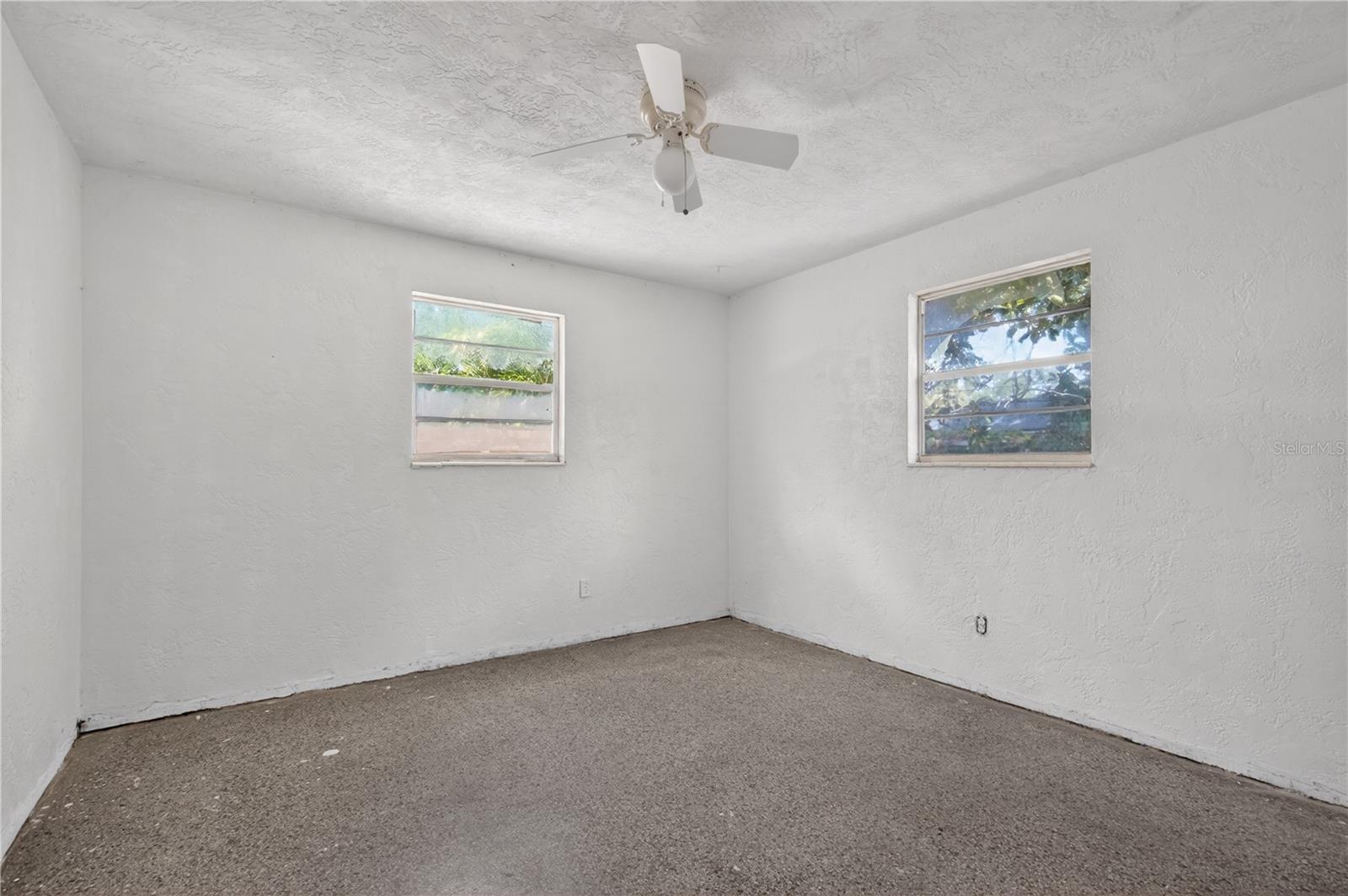 7211 LYNNWOOD AVE N, ST PETERSBURG, FL, 33710