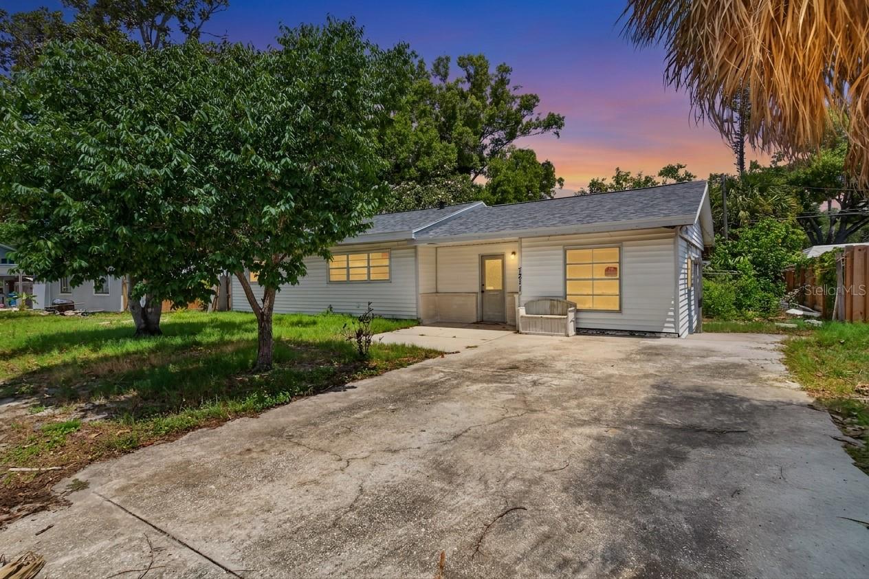 7211 LYNNWOOD AVE N, ST PETERSBURG, FL, 33710