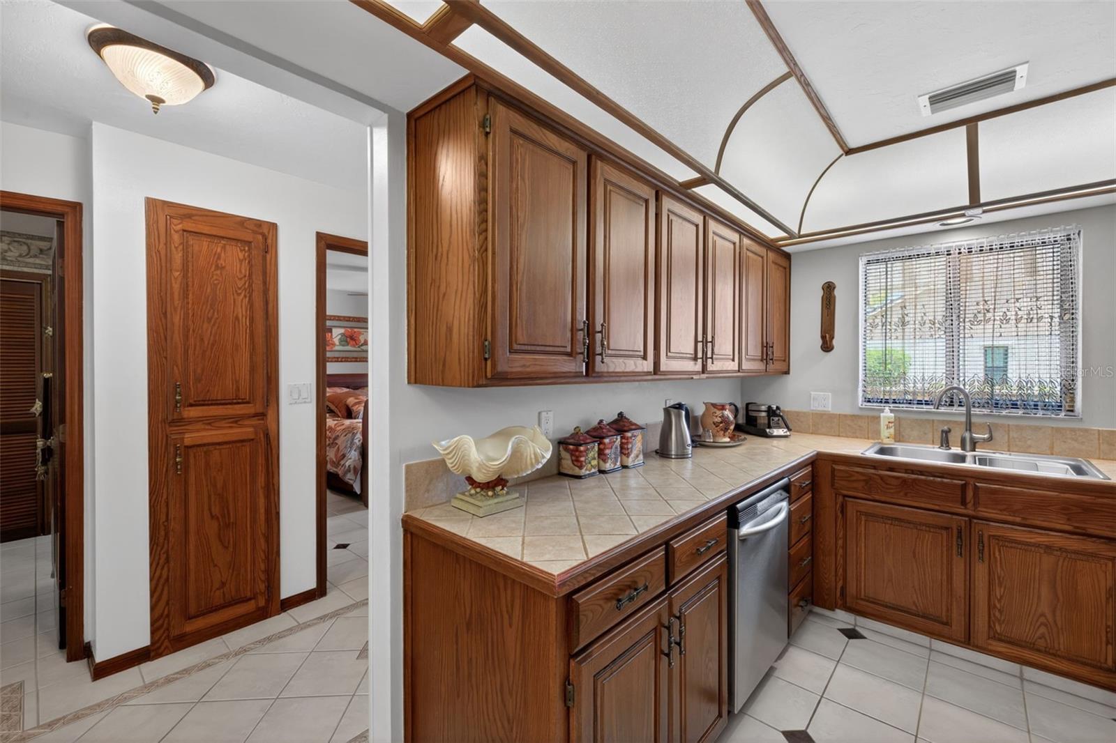6072 HUNTINGTON WOODS DR #17, NAPLES, FL, 34112