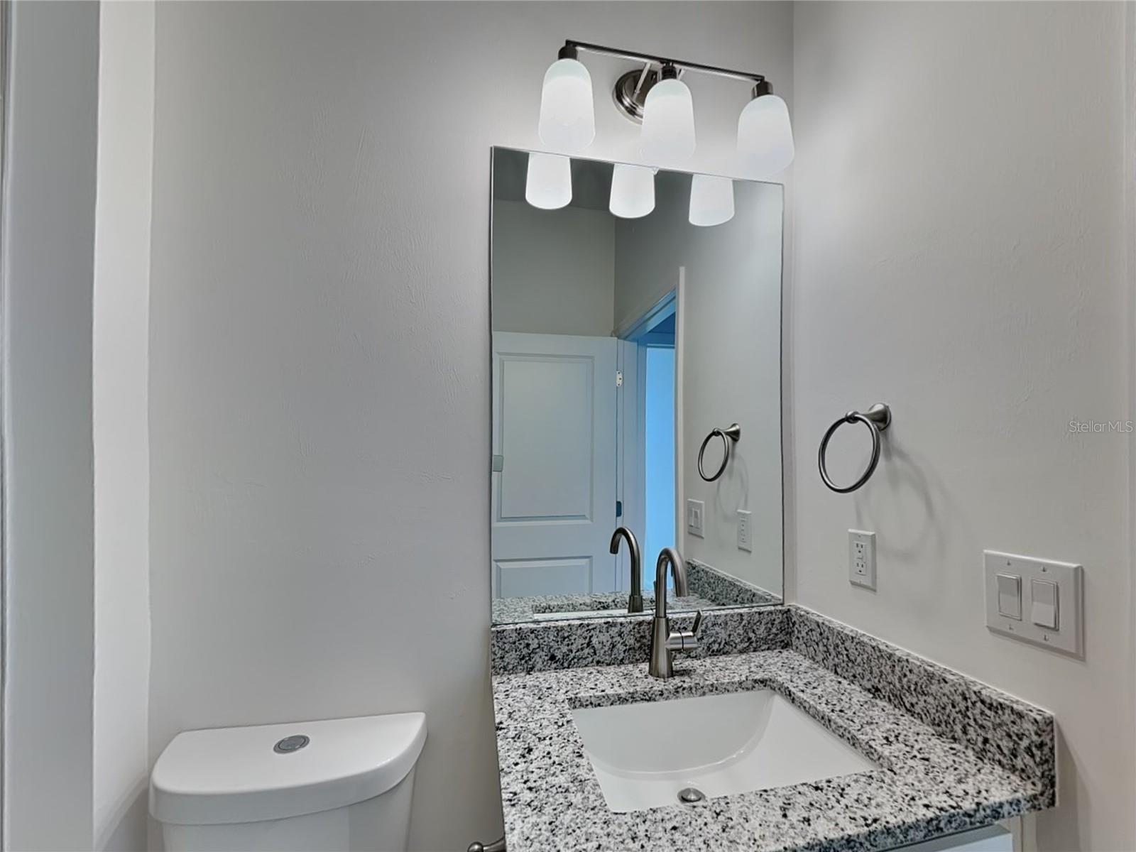 18418 WINTERGARDEN AVE, PORT CHARLOTTE, FL, 33948