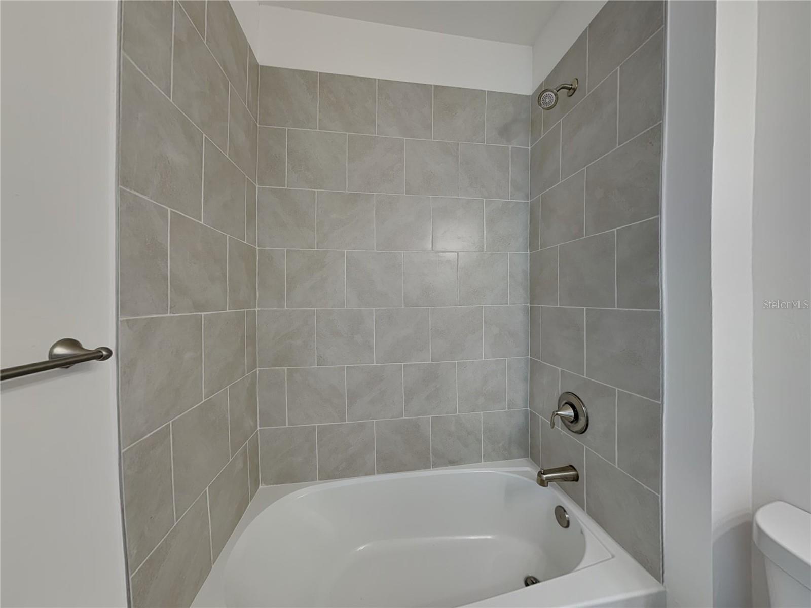 18418 WINTERGARDEN AVE, PORT CHARLOTTE, FL, 33948