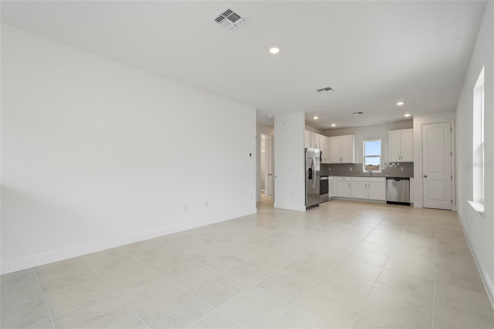 10027 GOBAT ALY, ORLANDO, FL, 32827