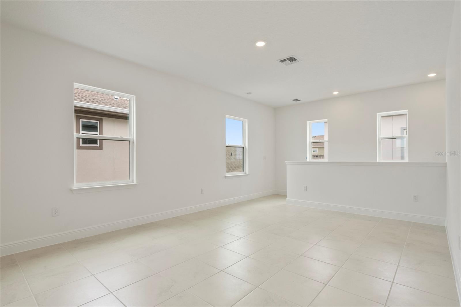 10027 GOBAT ALY, ORLANDO, FL, 32827