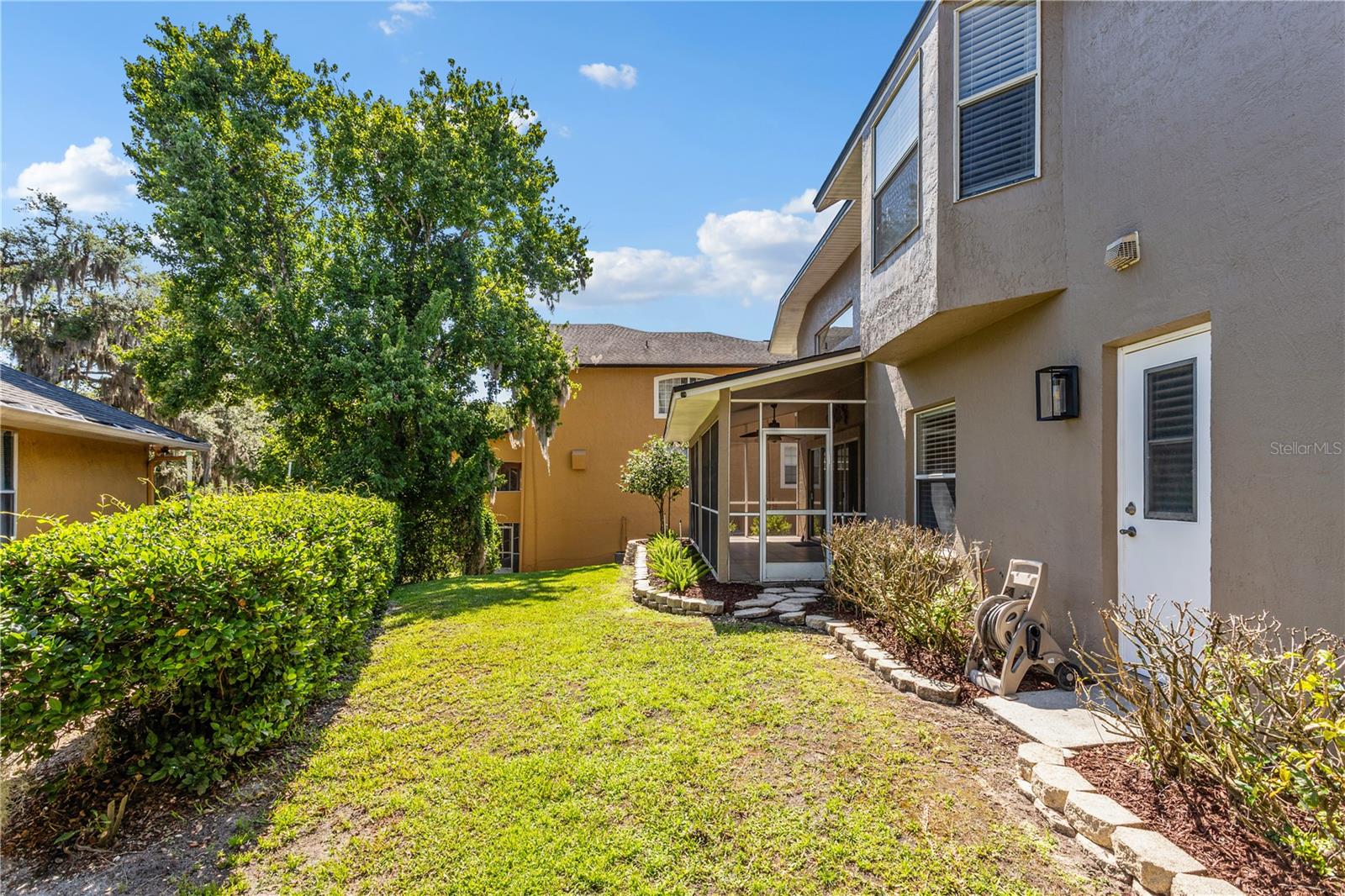 690 OAK HOLLOW WAY, ALTAMONTE SPRINGS, FL, 32714