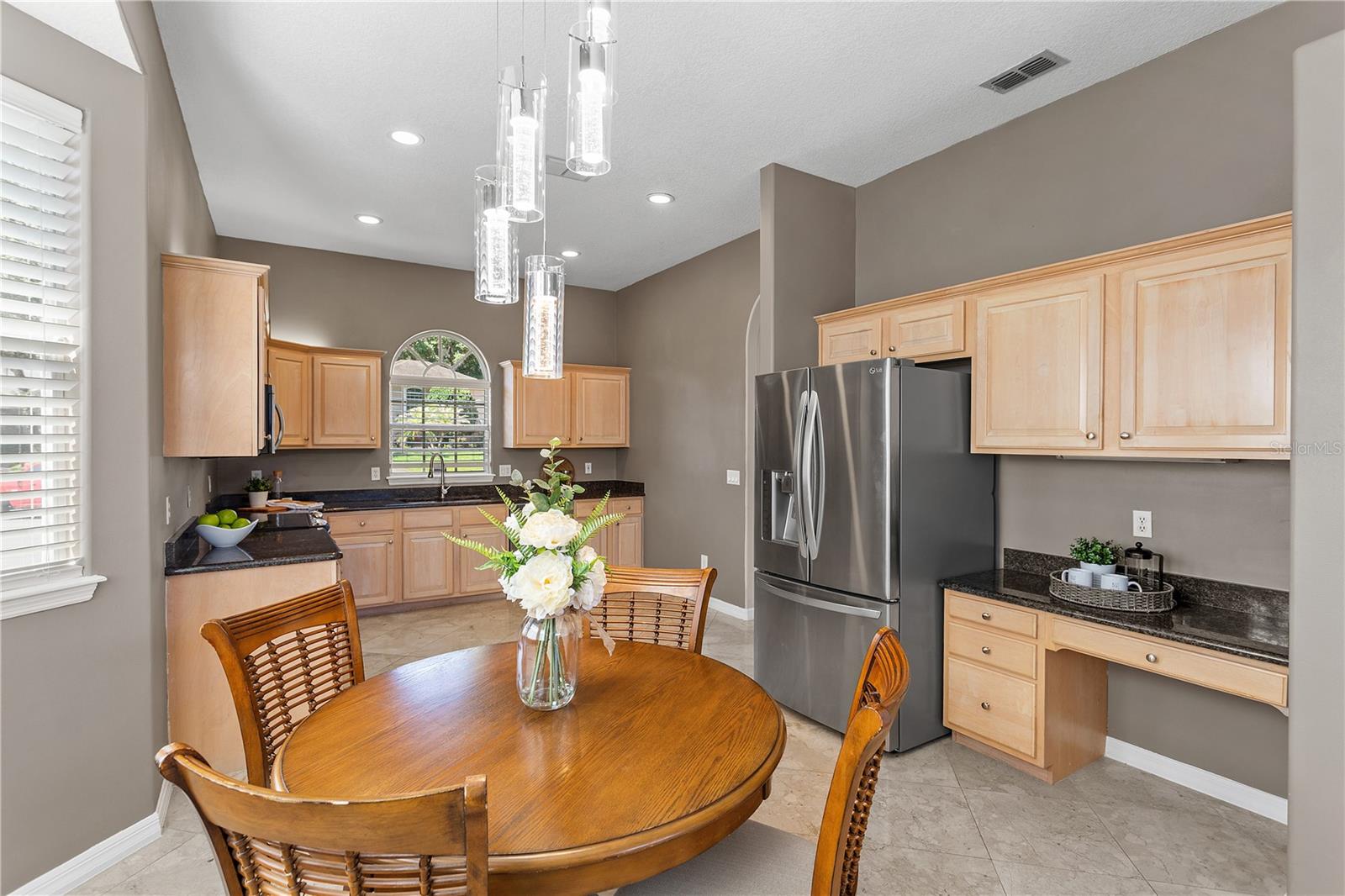 690 OAK HOLLOW WAY, ALTAMONTE SPRINGS, FL, 32714