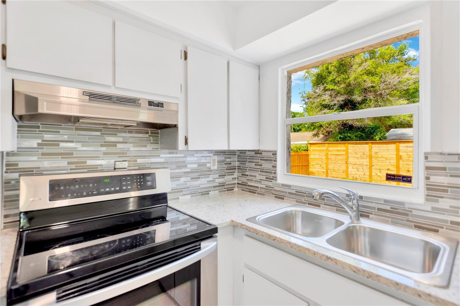 1940 N BETTY LN, CLEARWATER, FL, 33755