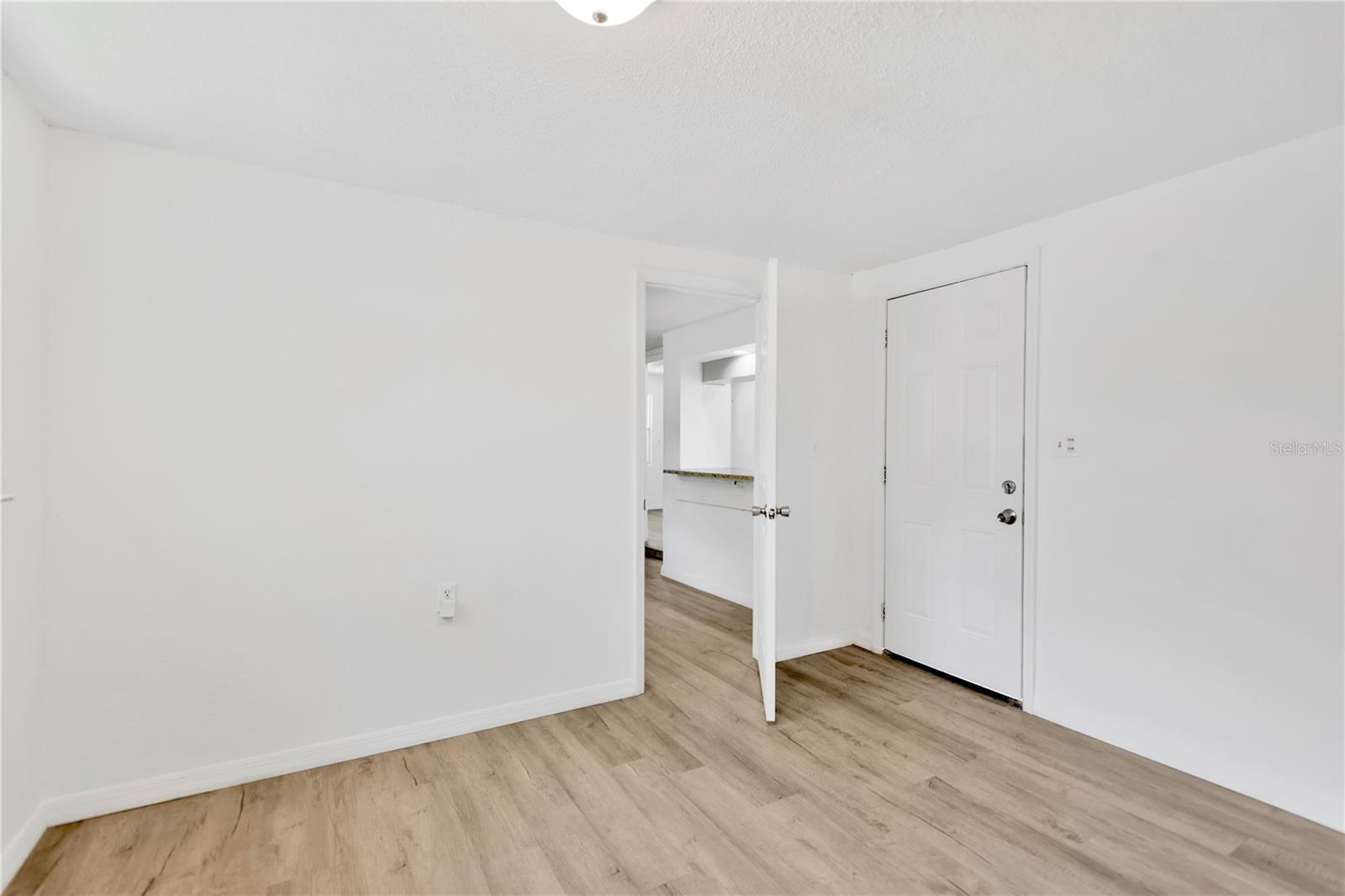 1940 N BETTY LN, CLEARWATER, FL, 33755