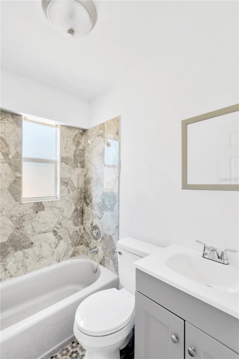 1940 N BETTY LN, CLEARWATER, FL, 33755