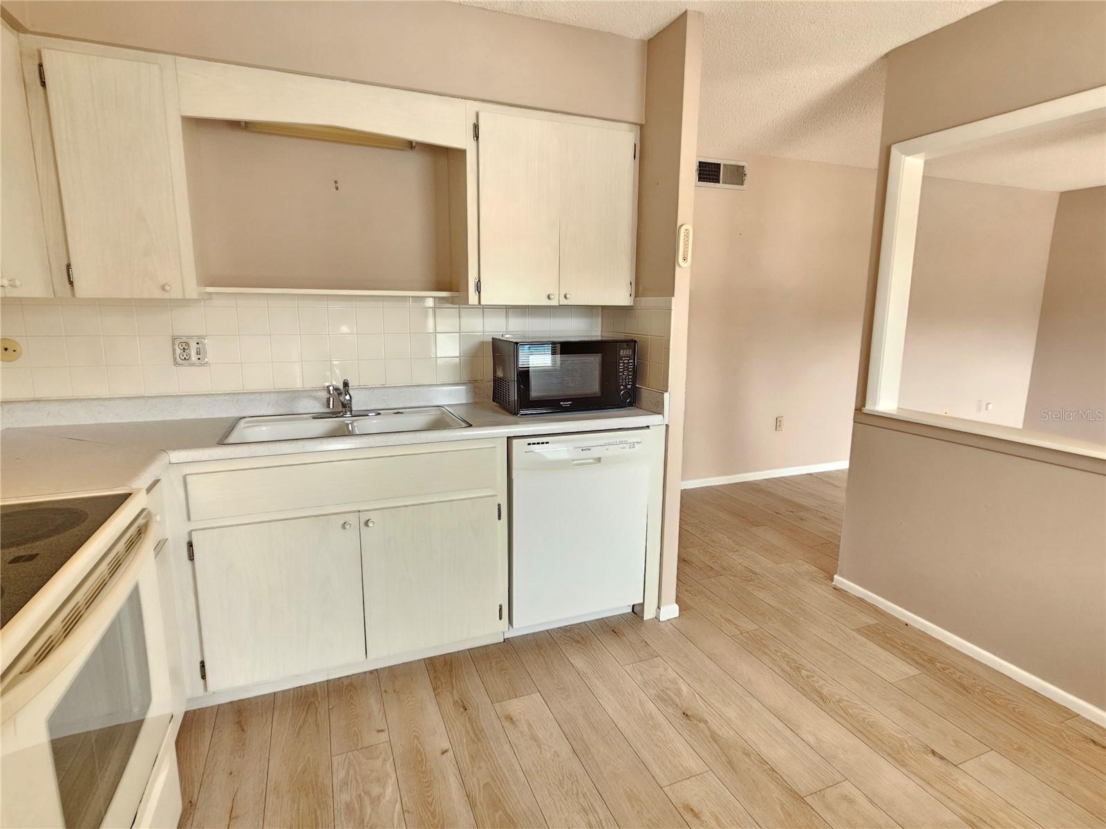 509 W VENICE AVE #102, VENICE, FL, 34285