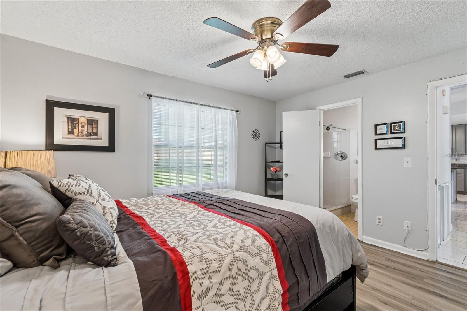 8425 SAINT GILES CT, ZEPHYRHILLS, FL, 33541