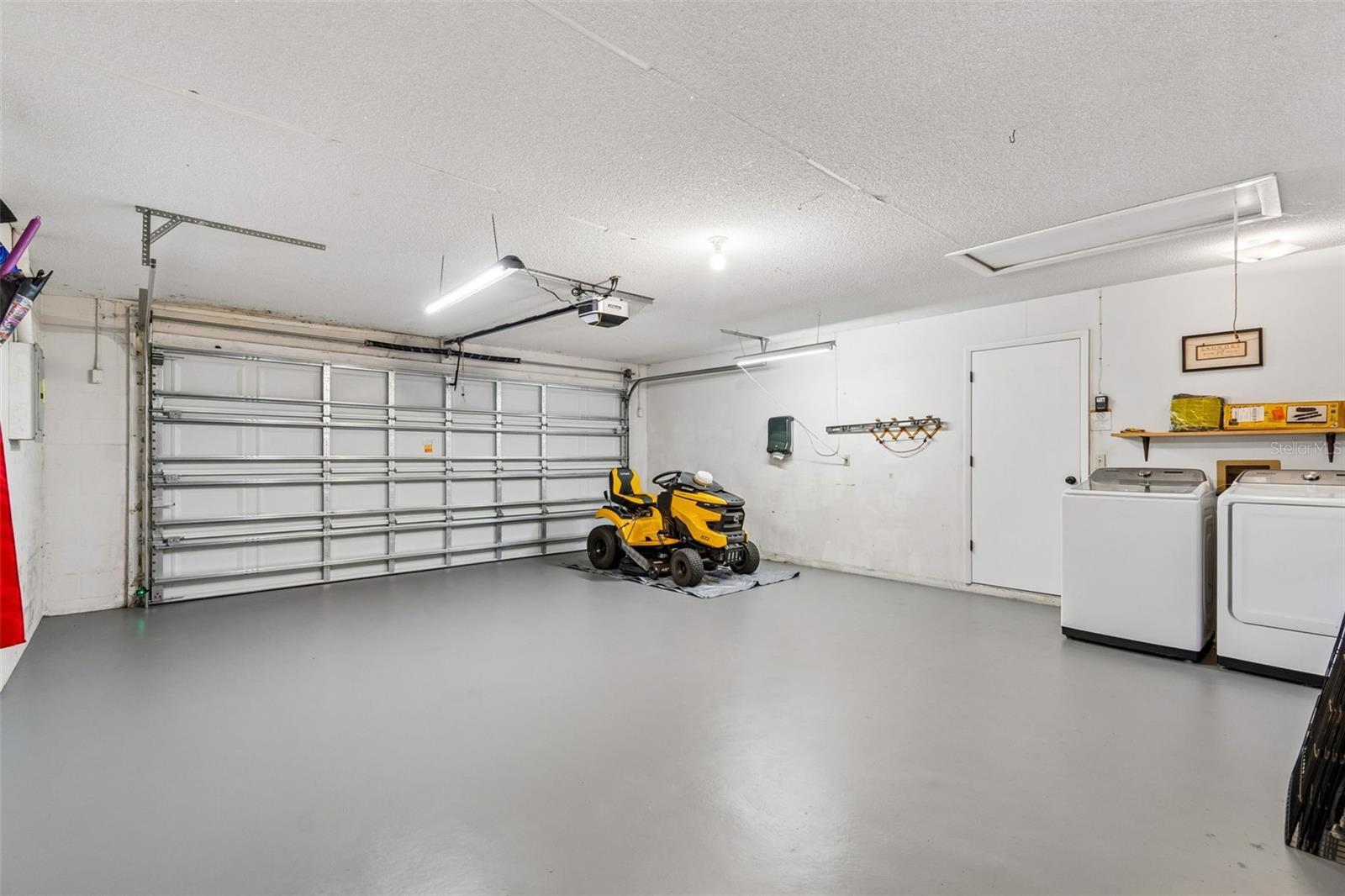 8425 SAINT GILES CT, ZEPHYRHILLS, FL, 33541