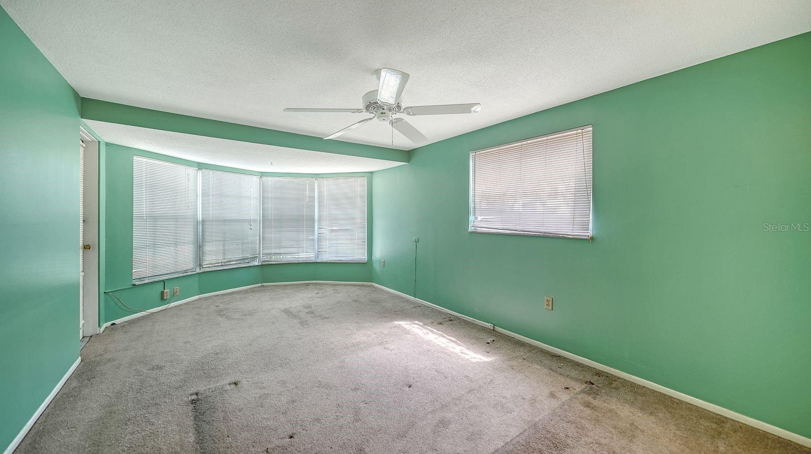 2822 SAFE HARBOR CIR, SARASOTA, FL, 34231